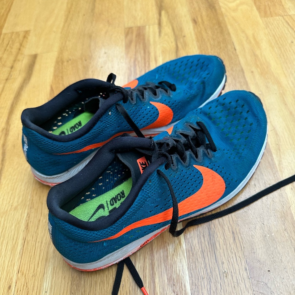 Women Nike Racing Running Road Shoes - Size 7 - Teal and Orange
